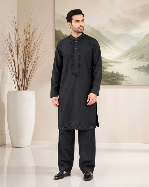 Black Embroidered Kurta Pajama
