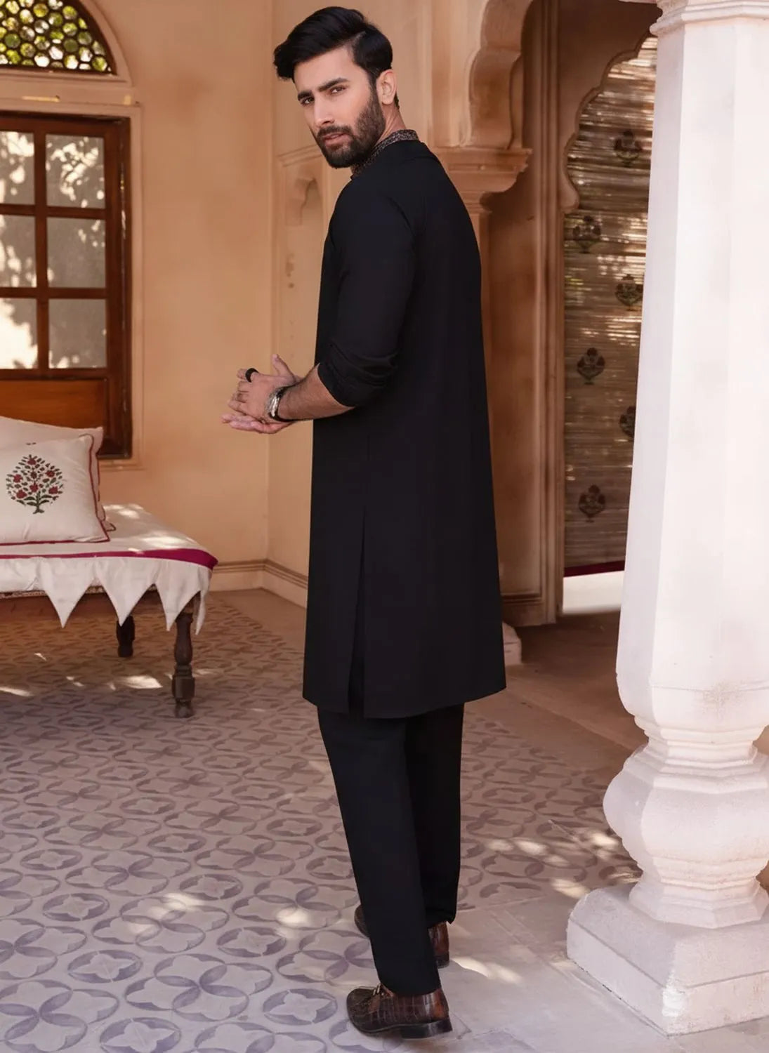 Black Blended Wash and Wear Kurta Pajama