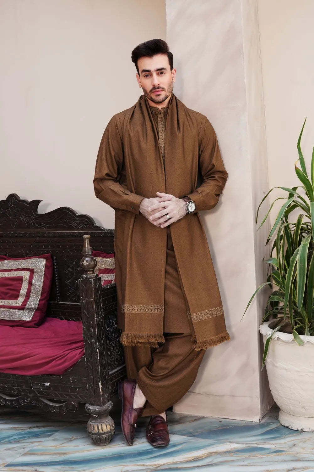 Sandalwood Woolen Shawl Suit