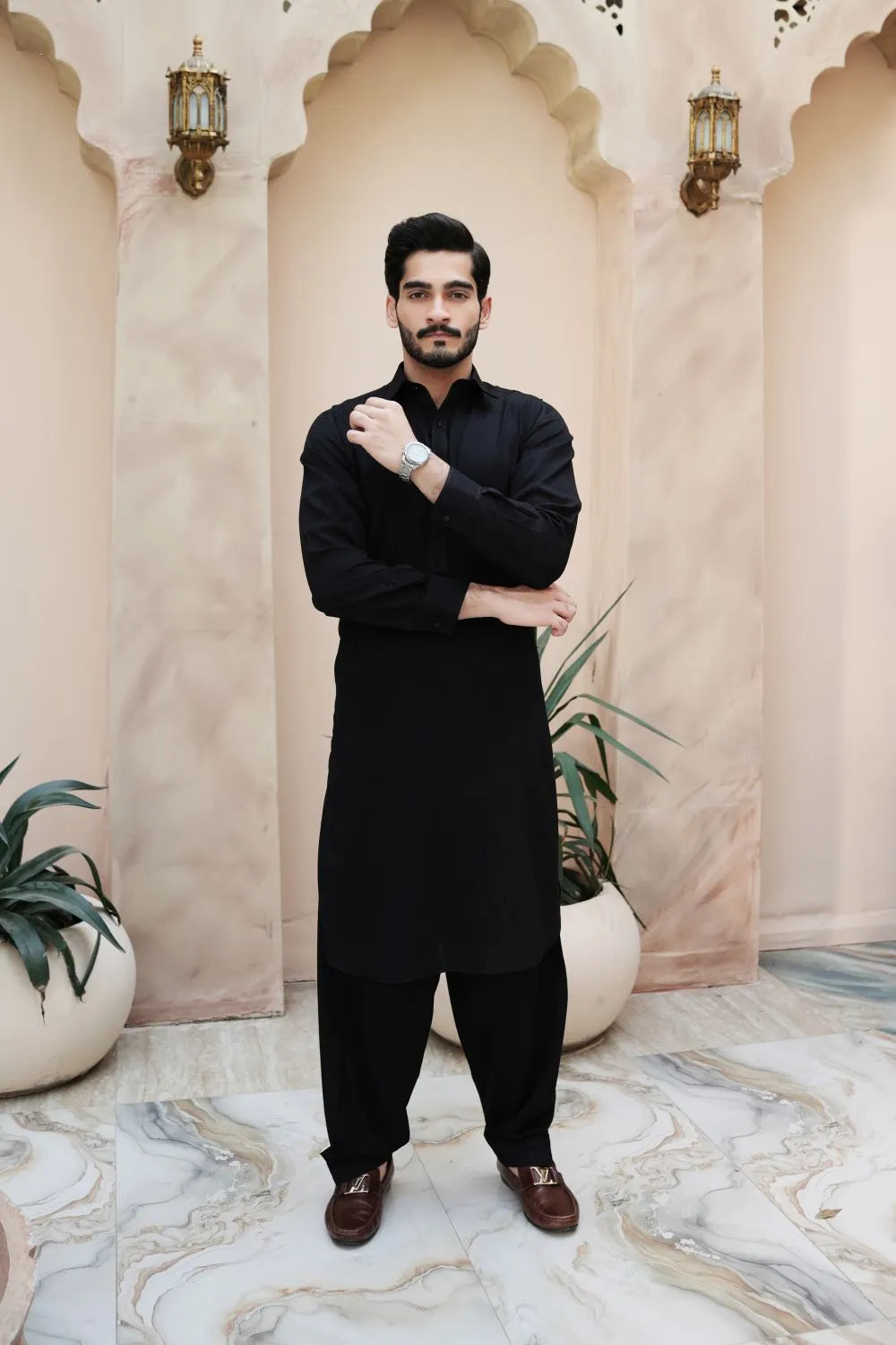 Black Wash and Wear Kameez Shalwar