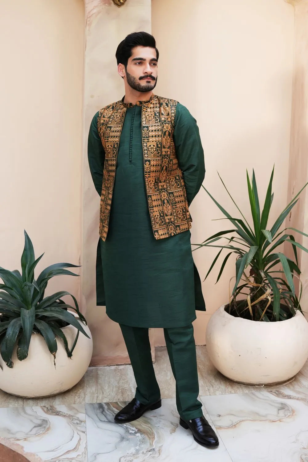 Green Double Tone Kurta Pajama with Waistcoat