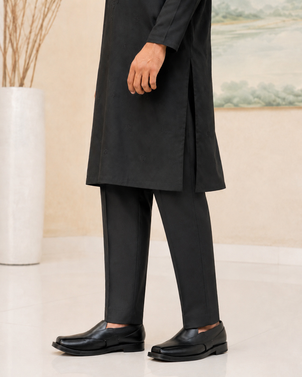 Black Embroidered Kurta Pajama
