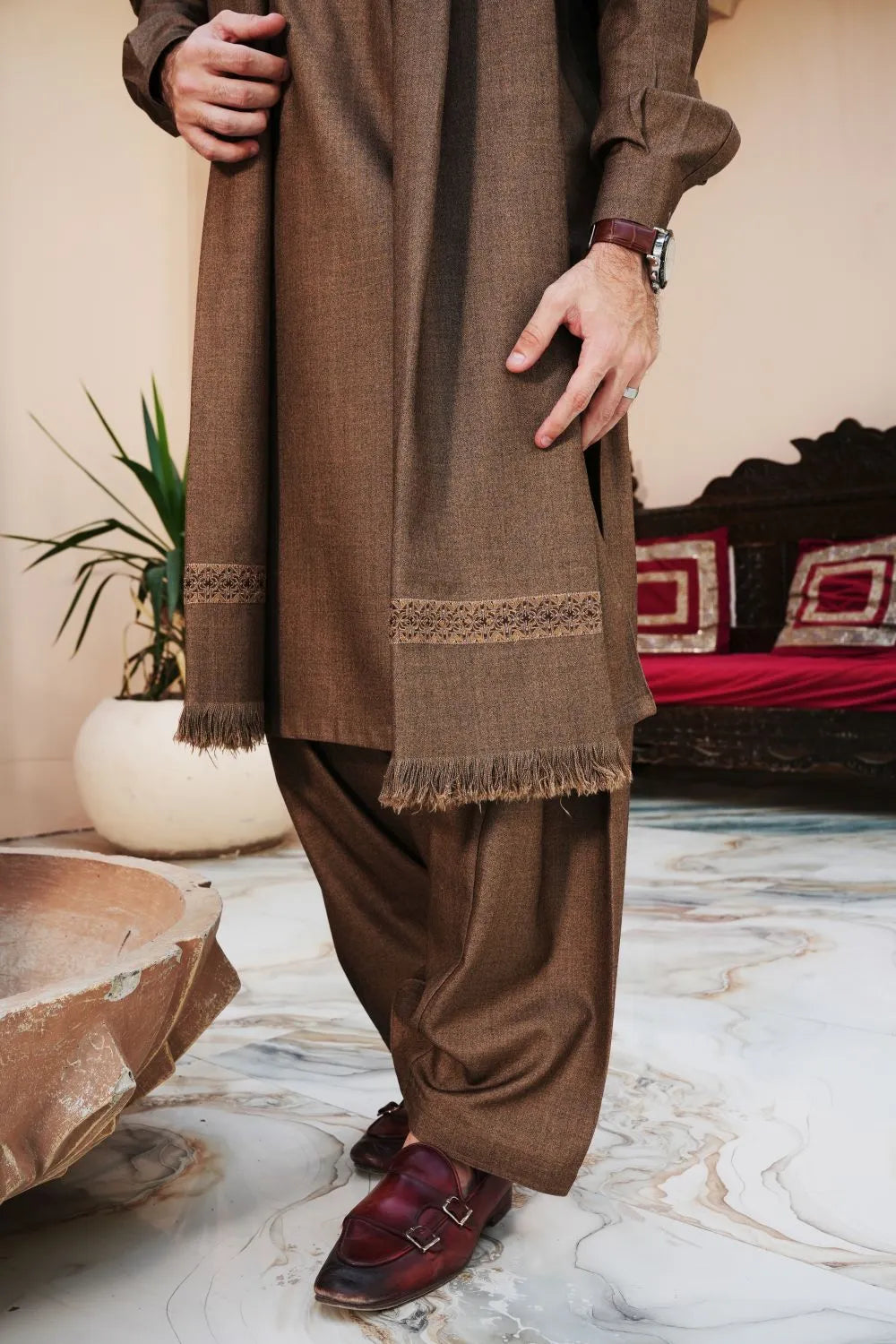 Extra Fine Woolen Shawl Suit Brown