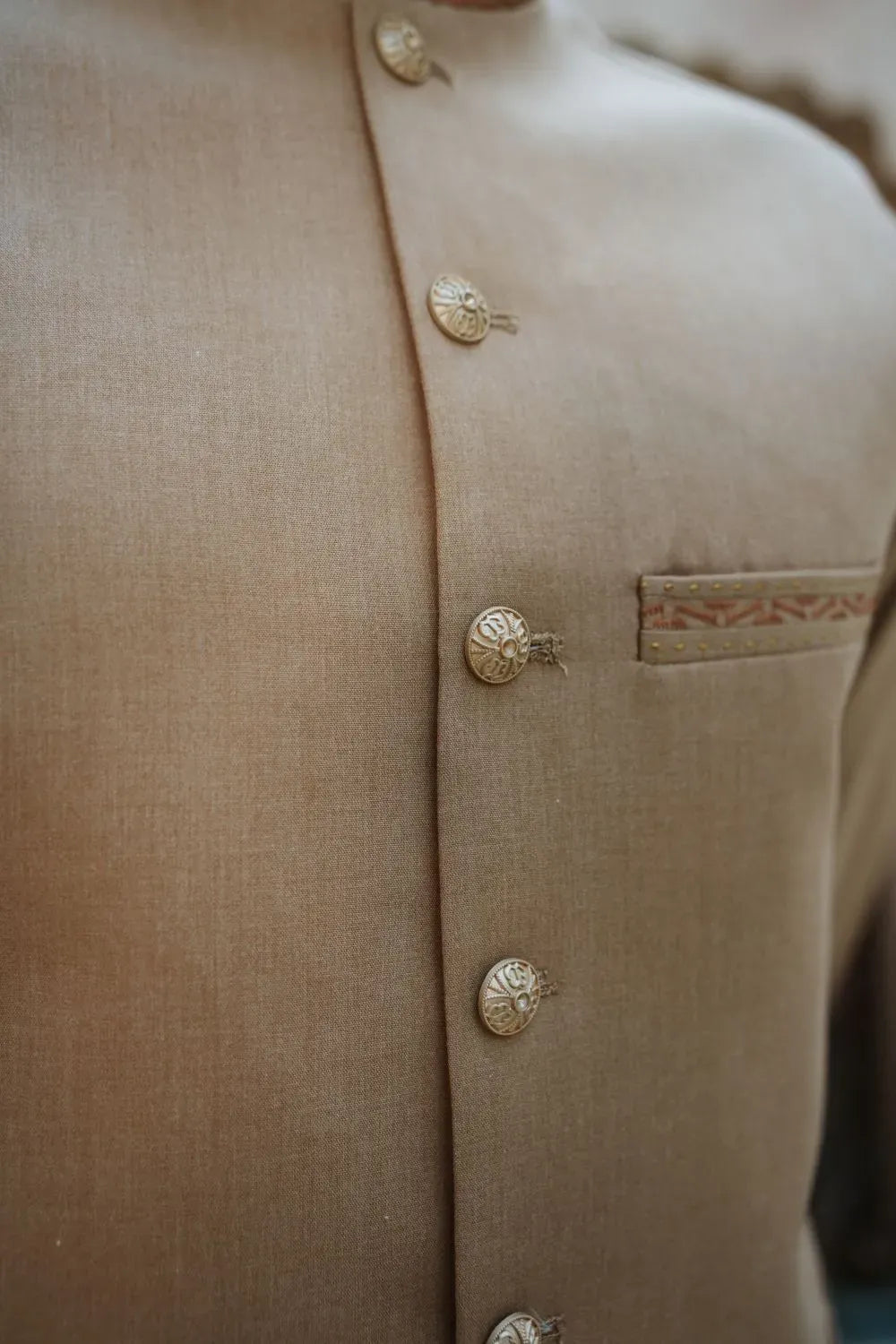 Blending Wash n Wear with waistcoat   Khaki